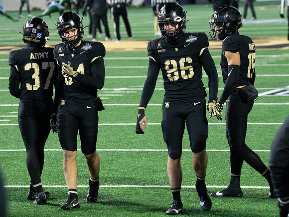 ArmyTulane-84